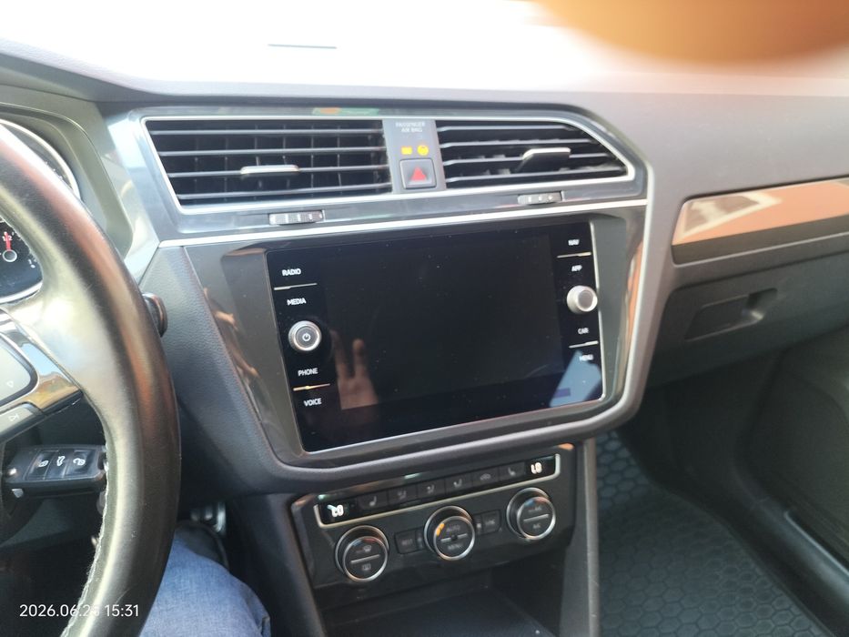 VOLKSWAGEN Tiguan 2019 — imagine 4