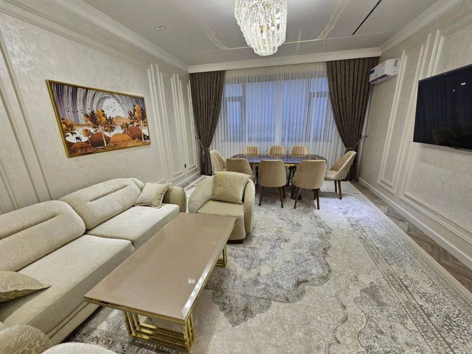 Пентхаус с терассой! Сдается квартира на ул Махтумкули!