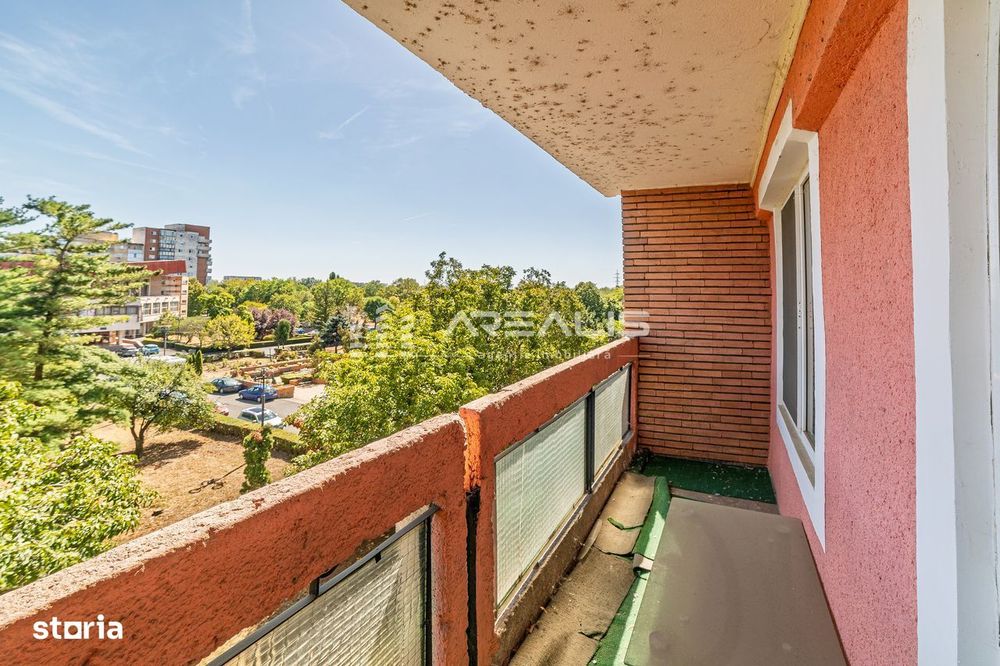 REZERVAT! Apartament 3 camere tip Samantha, zona Polivalentă