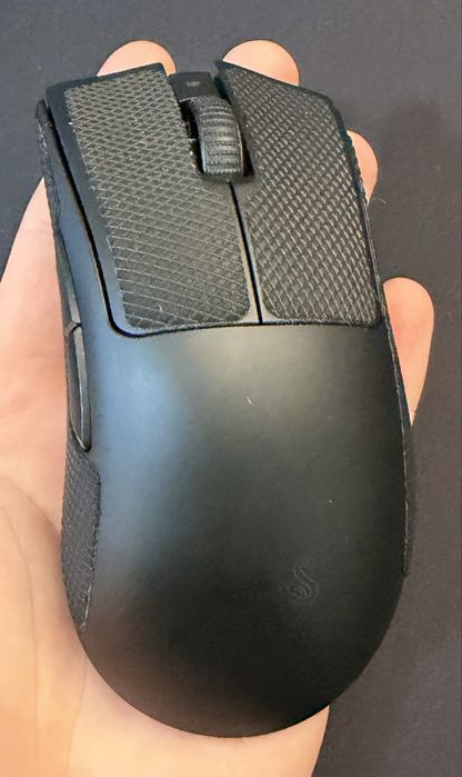 Razer DeathAdder V3 Pro в гаранция