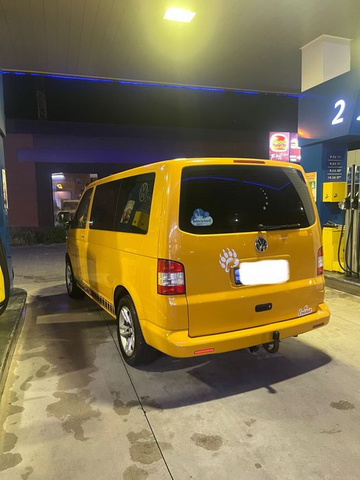 VW T5  8+1 locuri   2.0 diesel