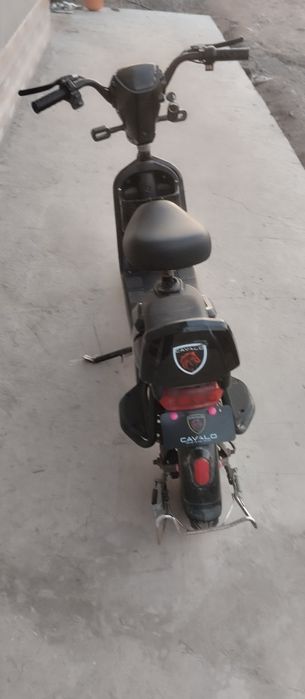 Скутер сотлади йуриши зор