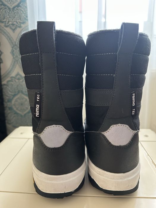 Cizme Reima groase si impermeabile - marime 37