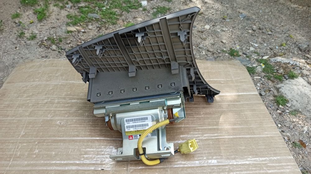 Части за Нисан Алмера Тино / Nissan Almera Tino