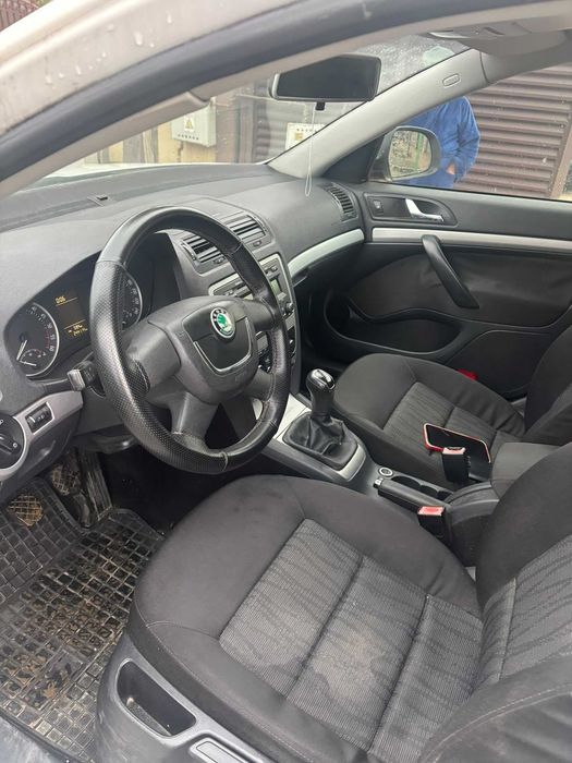 Skoda Octavia 2