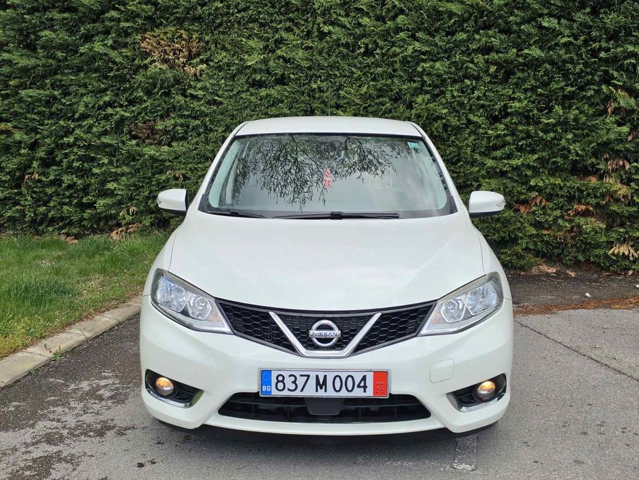 Продавам Nissan Pulsar 1.2