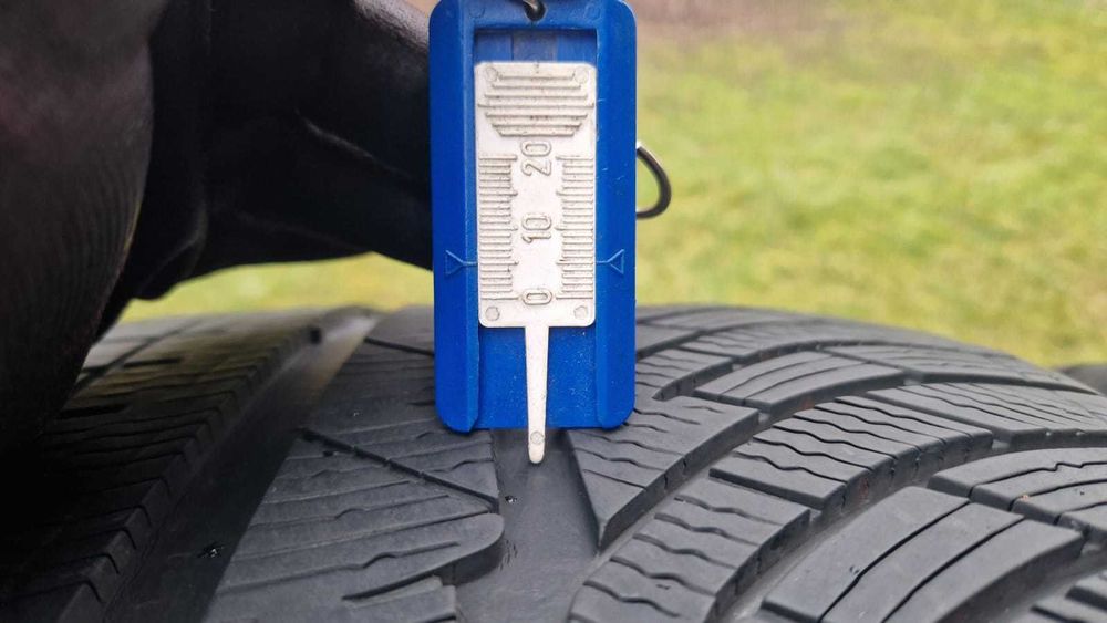 Anvelope iarna 255 35 R 19 Michelin