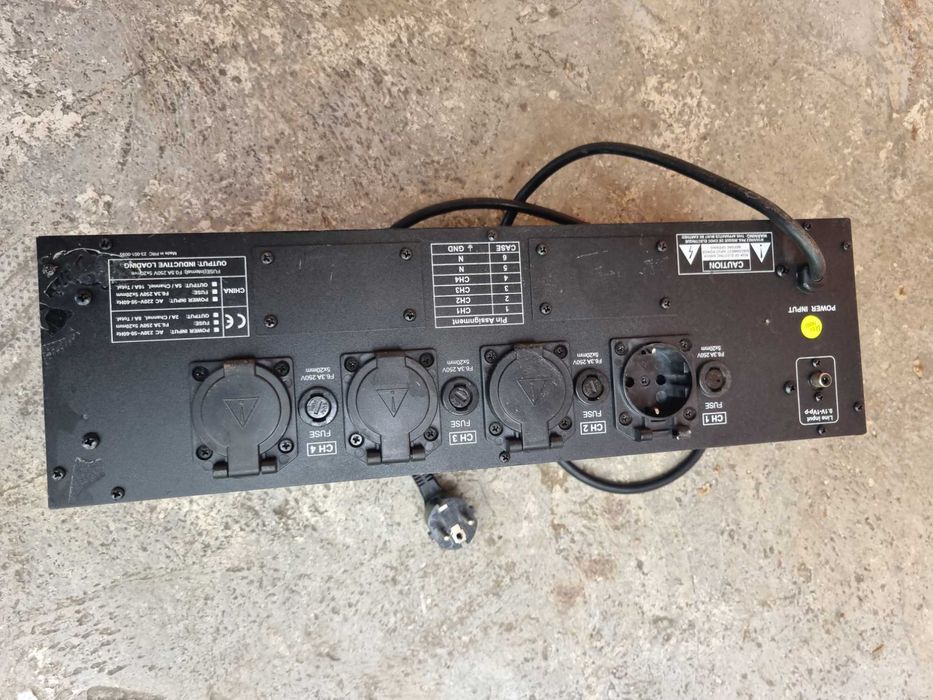 Controler de lumini.Botex DC-4P-S  Dimmer pack cu 4 canale