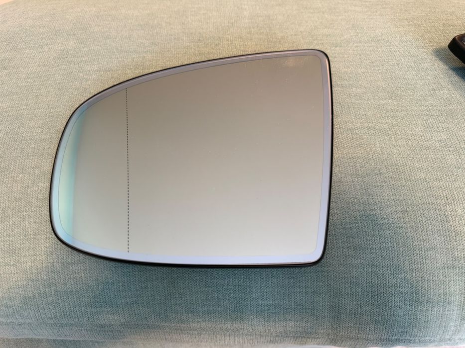 Стъкло за огледало ляво Bmw F10,06 E60, E70