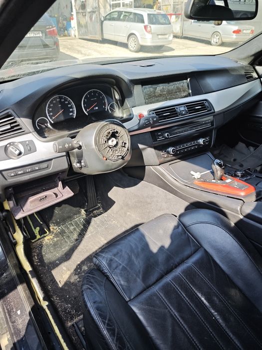 BMW  F10 M5  на части