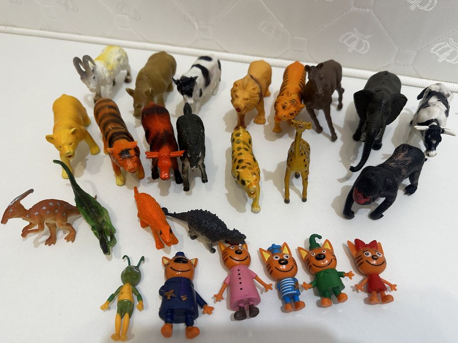 Животные, динозавры, 3 кота