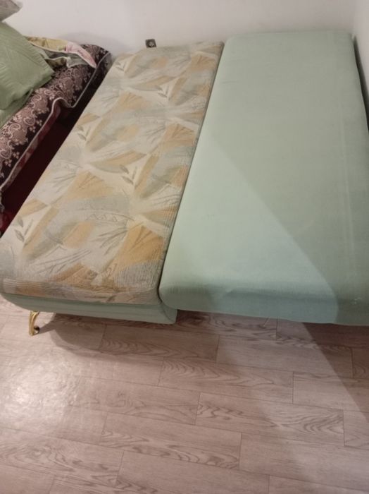 Диван (+покрывало)