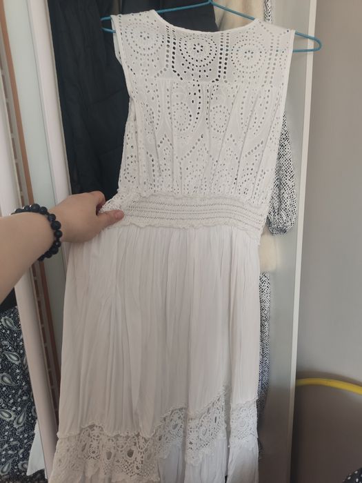 Продам платье новое летнее