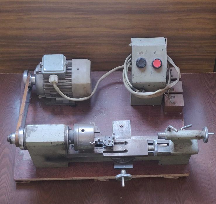 Токарный станок 1Д601 с хранения, в отличном состоянии