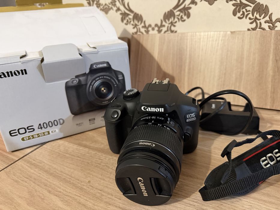 Фотоаппарат Canon EOS 4000D