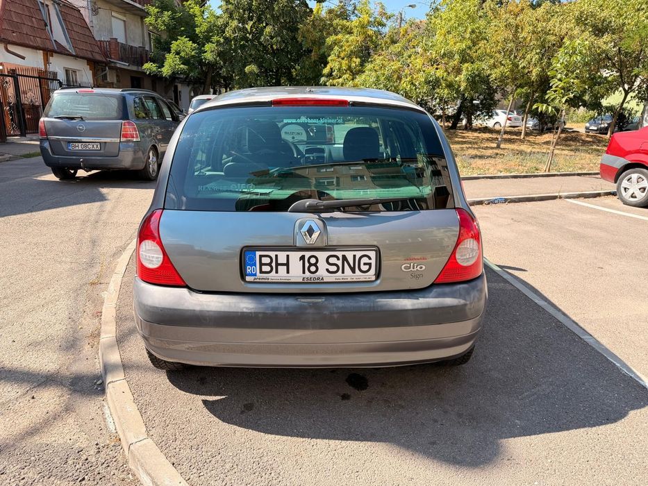Renault Clio 1.2 benzina 2003, ambreiaj defect