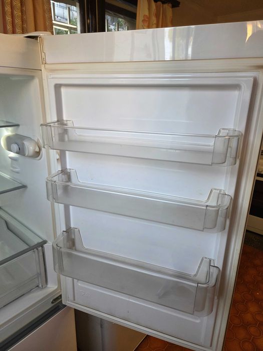 Хладилници Indesit 2 бр.