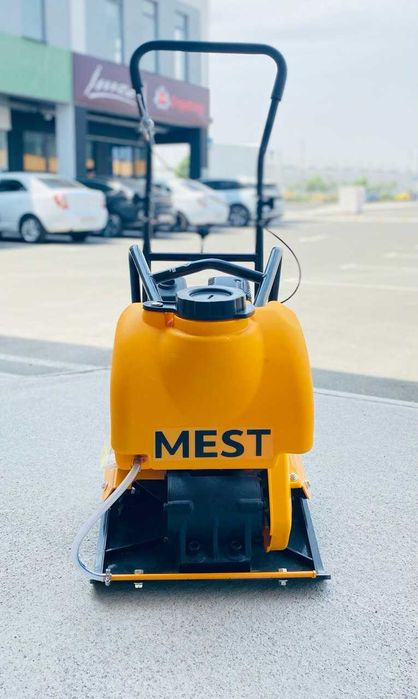 Виброплита бензиновый C90