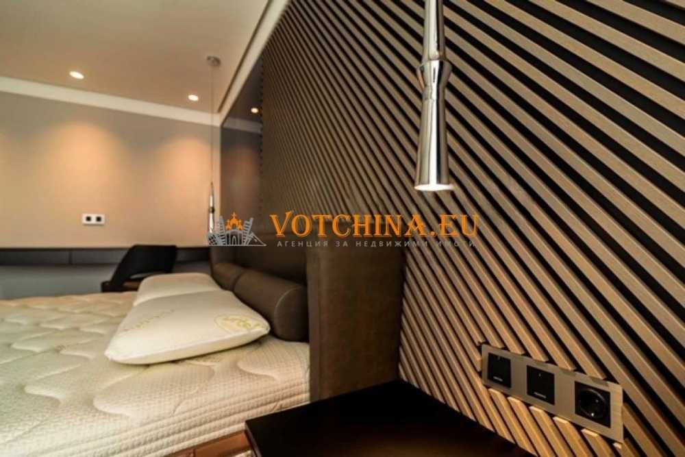 Продава се Тристаен апартамент в Варна, Бриз - 152 кв.м за 2303 €/кв.м - Снимка #11