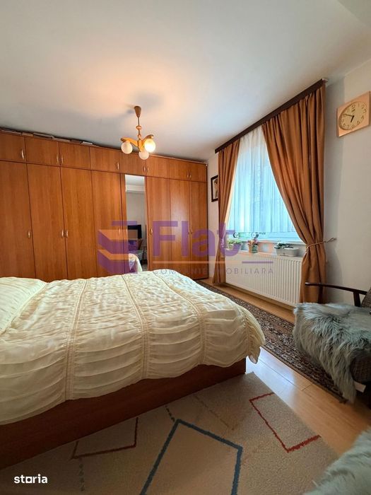 Casă spațioasă și elegantă cu teren  – Sânpetru