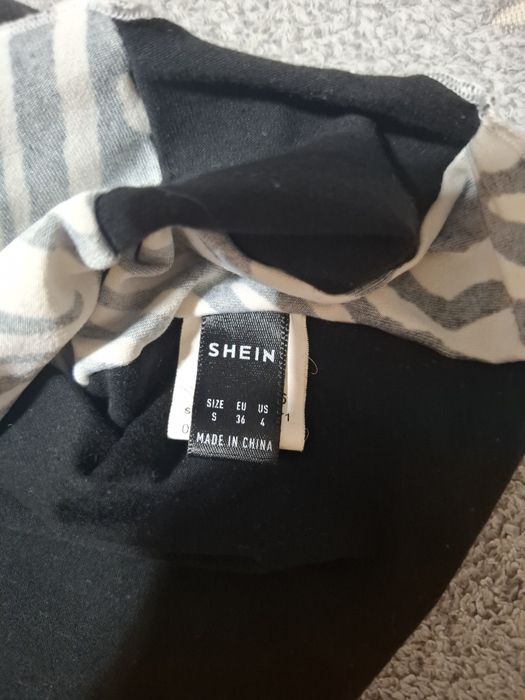 Топ женской с длиным рукавом