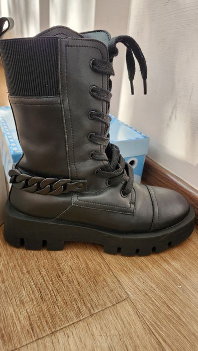 Продам берцы зима и кеды, всё кожа