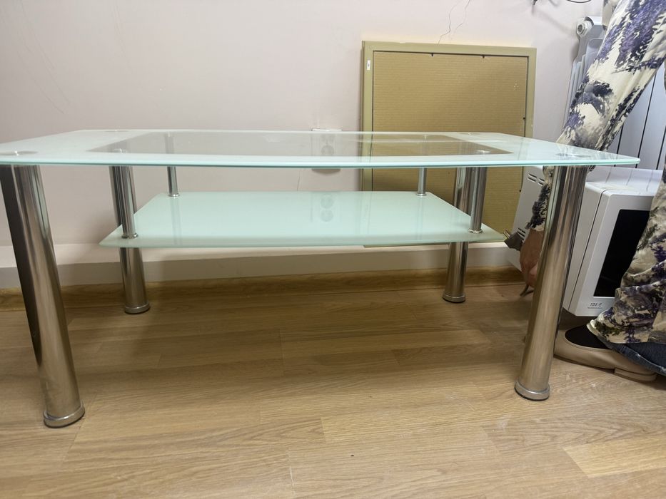 Журнальный столик