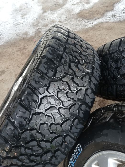 Продам грязевые резины с дисками, крузак 100