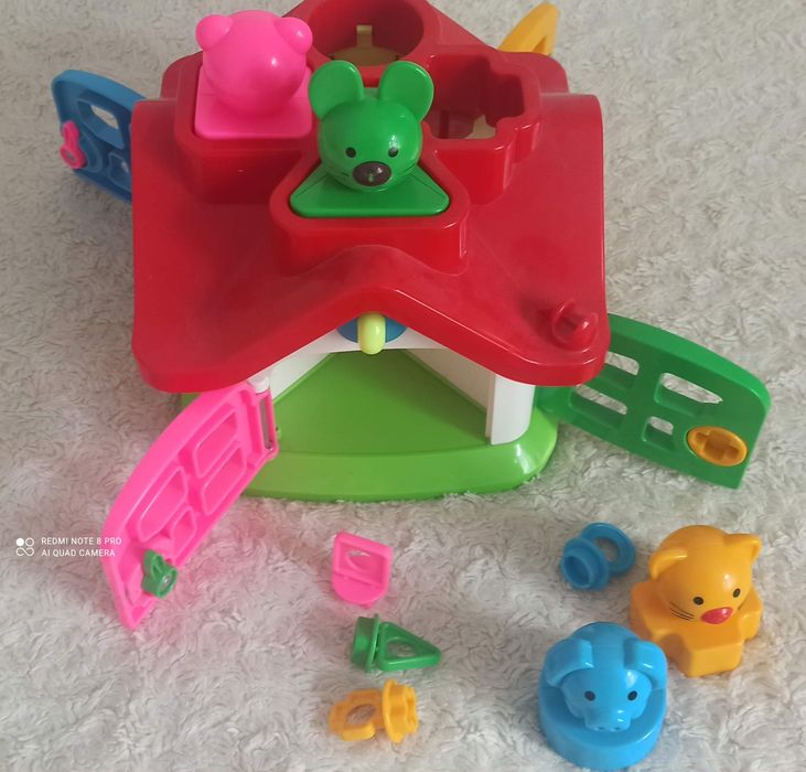 Развивающие игрушки для малышей