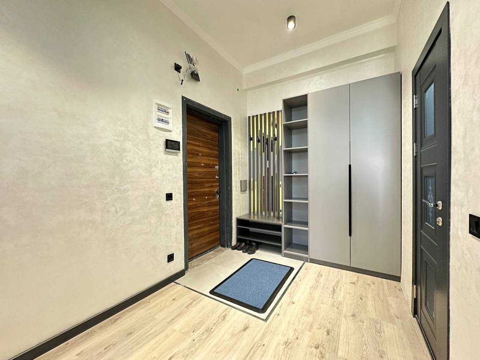 Сдаю светлую 2х ком кв-ру 7/8 на Жк Gardens Residence Ташкент сити А1