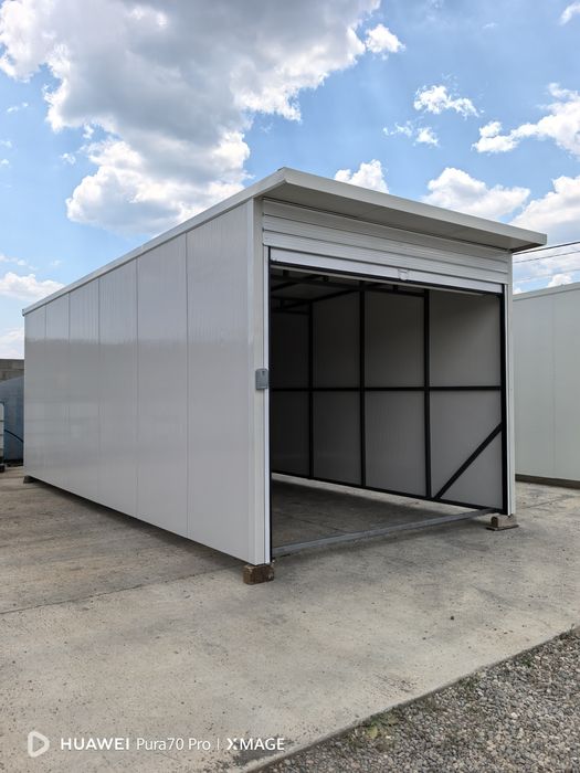 Произвежда гаражни клетки от термопанели