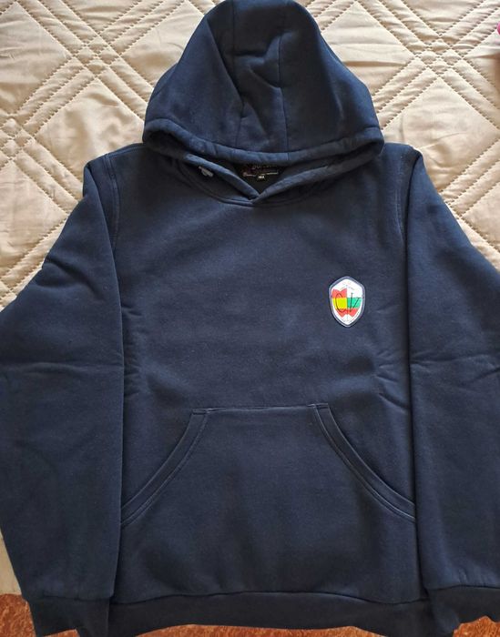 Ученическа униформа - нова