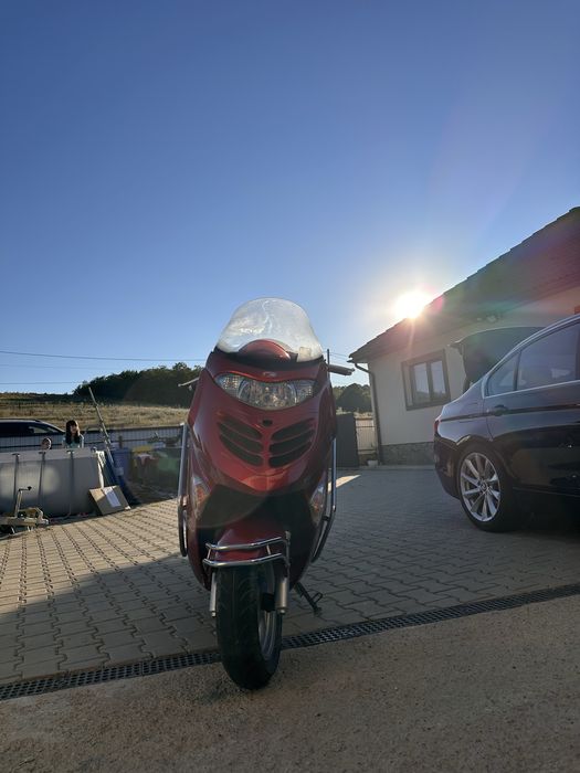 Kymco Grand Dink 125