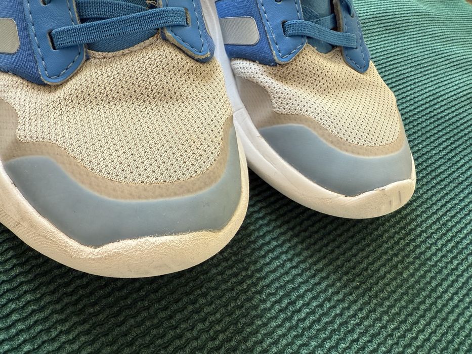 Маратонки Adidas