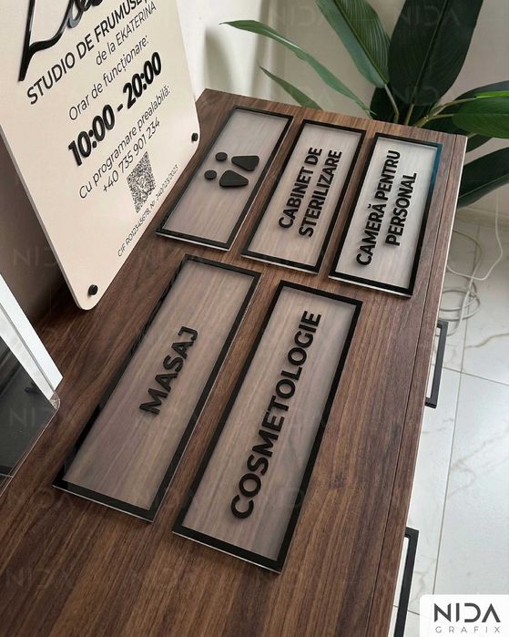 Plăcuțe Premium Plexiglas 3D Birouri, Saloane, Clinici - design custom