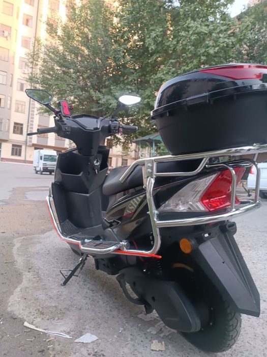 Продаётся Электроскутер. Sotiladi Skuter