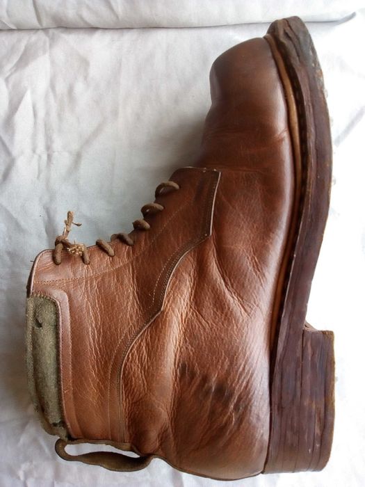 Обувки,Военни,"Бранник",Планинарски, Подковани,Цинтове