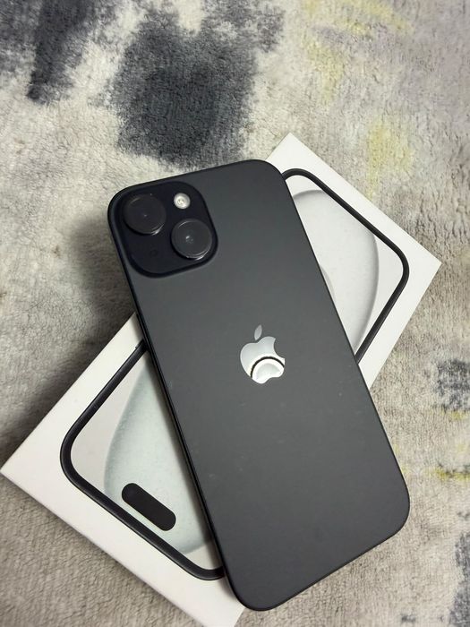 Vand Iphone 15 128gb