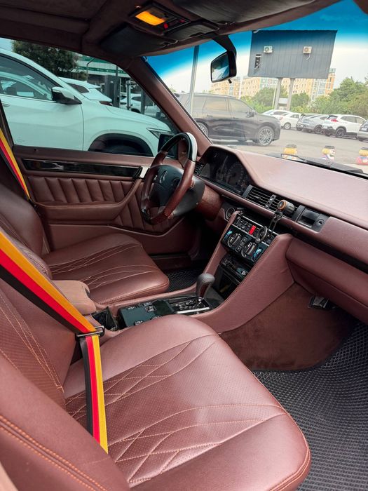 Срочно продаётся Mercedes w124