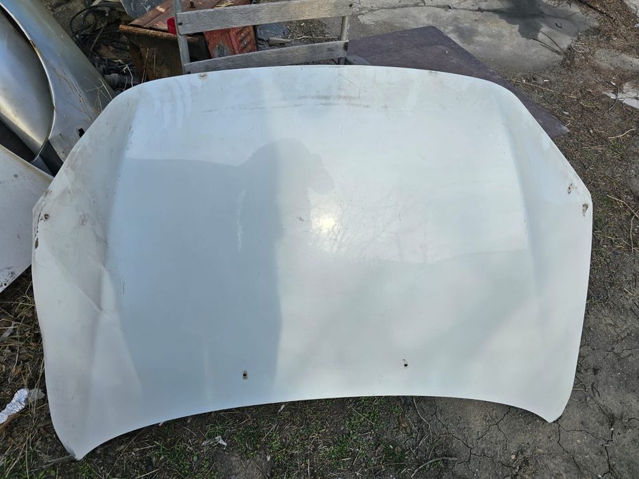 Капот лады гранта