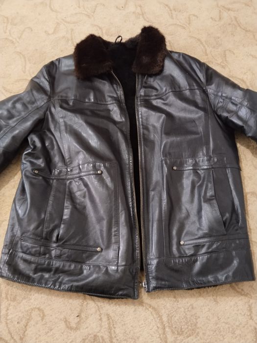Мужскои кожыныи куртка продать