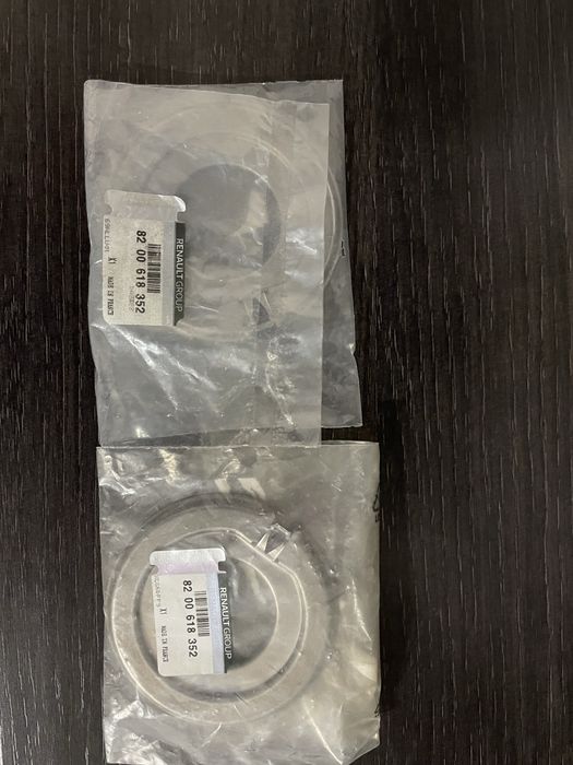 Vand set suporti ABS Renault OEM original.