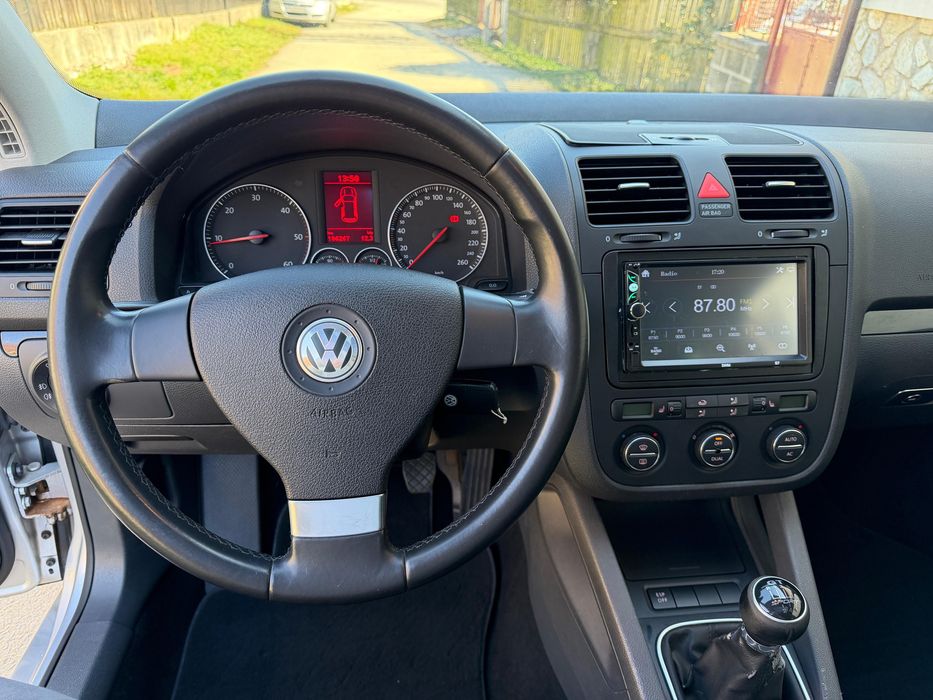Vând Golf 5 GT Sport 1.9 TDI 6 trepte 2008
