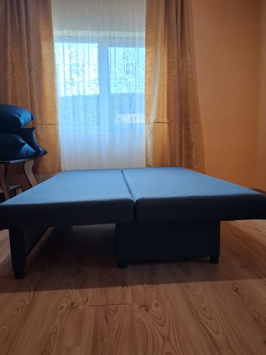 Canapea extensibilă Nouă