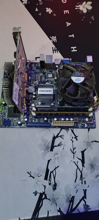 Продам комплект срочно