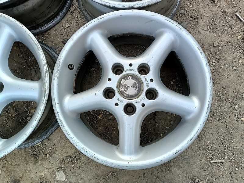Продам оригинальные легкосплавные диски "Cromodora" на БМВ 5 е39