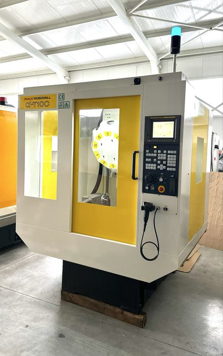 CNC фреза с ЦПУ Robodrill Fanuc Вертикален Обработващ център