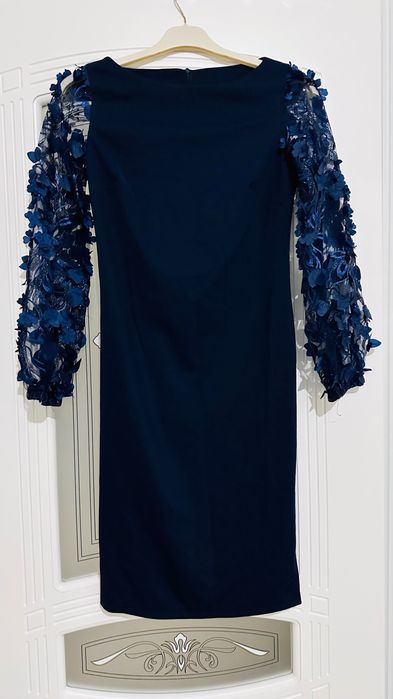 Продается платья