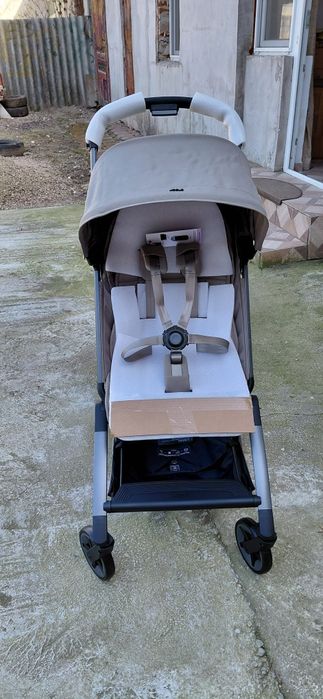 Vand carucior copii si tricicleta copii