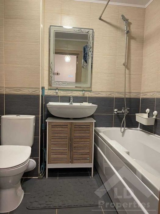 Продава се Двустаен апартамент в к.к. Св.Св. Константин и Елена - 67 кв.м за 2463 €/кв.м - Снимка #9